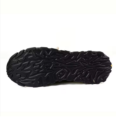 RETRO SNEAKER